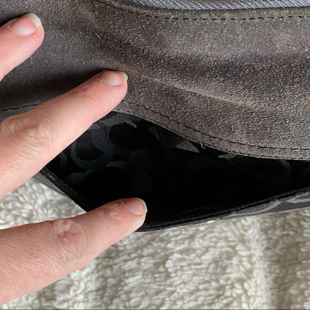 Coach Optic Signature “C” Black and Gray Shoulder Bag - Picture 6 of 10